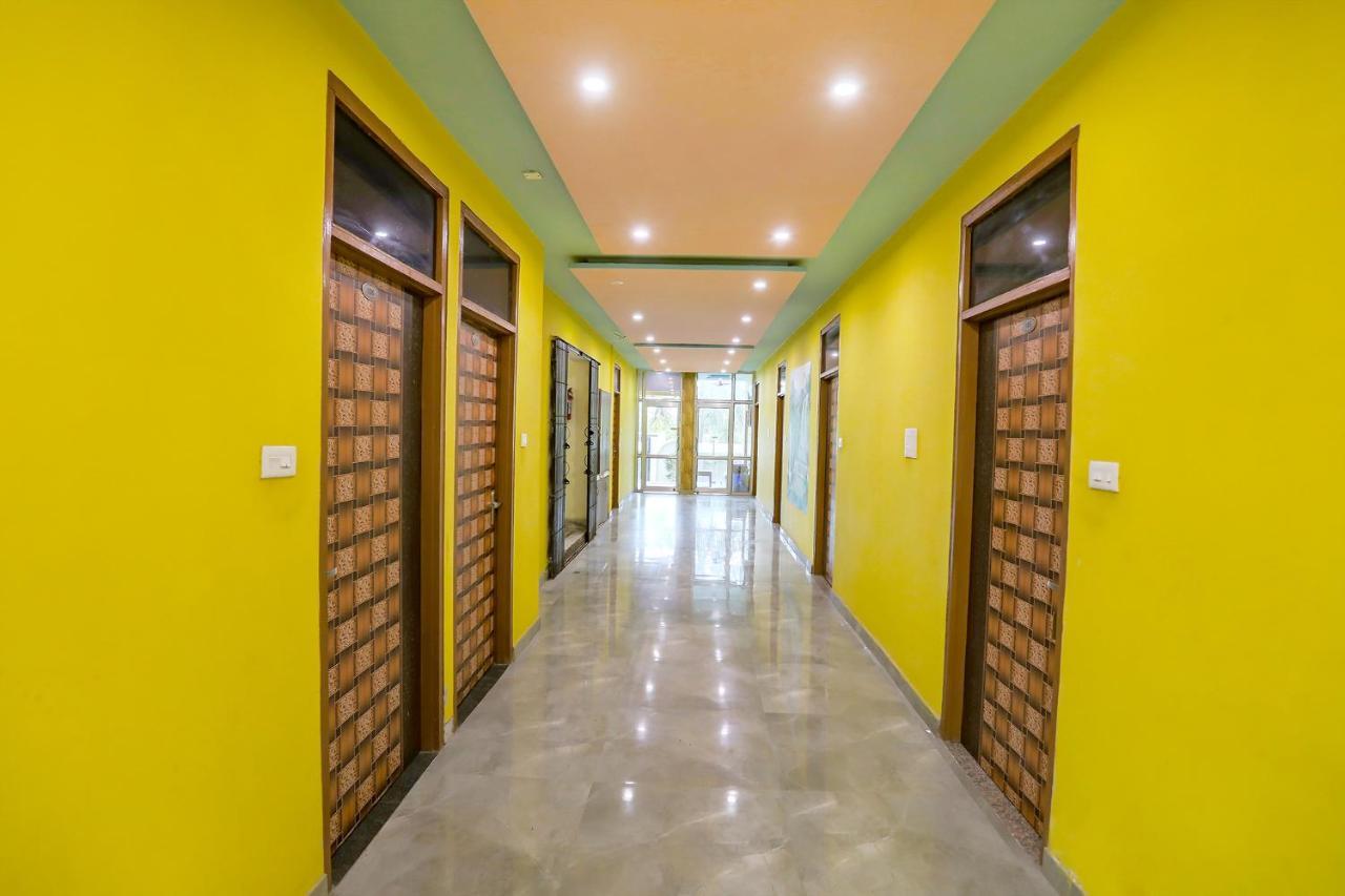 Fabhotel Kriti Green Varanasi Exterior foto